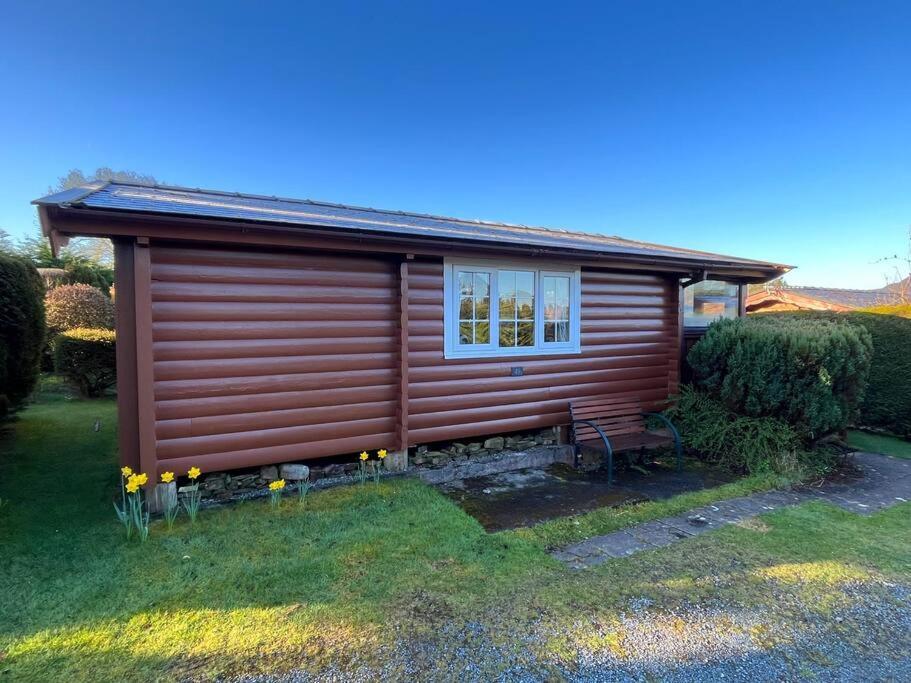 Snowdonia Escape Villa Trawsfynydd Exterior photo